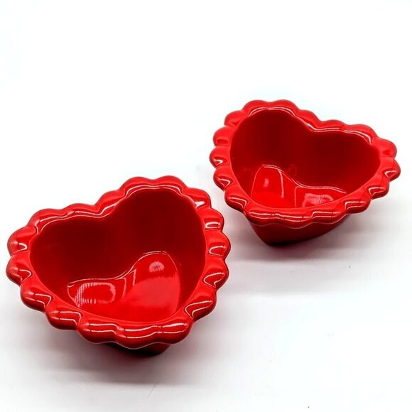 Set of 2 Chantal Red Ceramic Heart-Shaped Fluted Ramekins - Picture 1 of 6